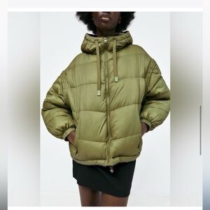 Zara water repellent removable sleeve puffer jacket